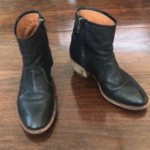 BLACKSTONE Black Leather Heeled Boots